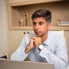 Dr. Leandro Simões Abrão - Instituto MHS