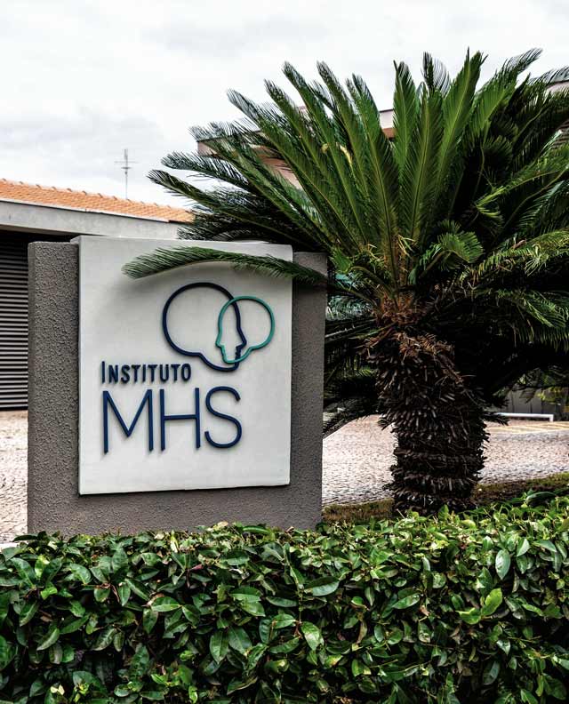 Placa do Instituto MHS
